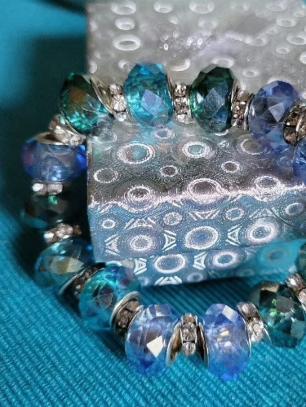 Simply Beautiful Clear Glass Blue Beads with Silver Dividers with Charms